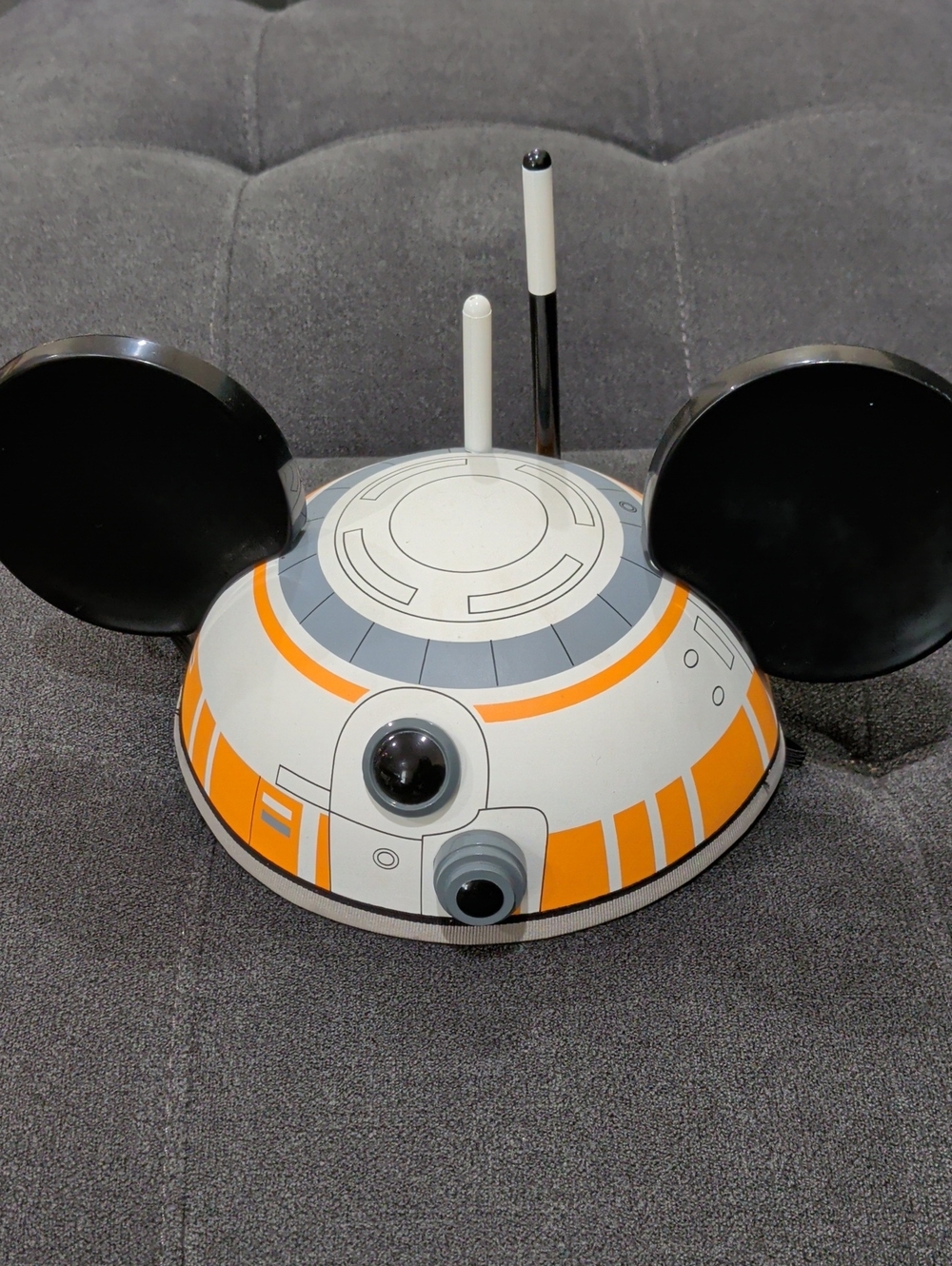 Disney BB-Style Droid Hat in White, Orange, Black GUC
